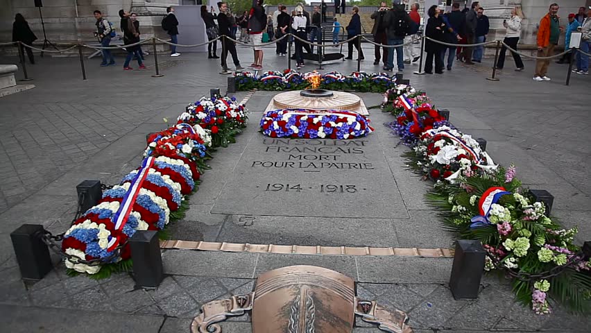 PARIS - MAY 8: Veterans Of World War II March In Commemoration Of ...