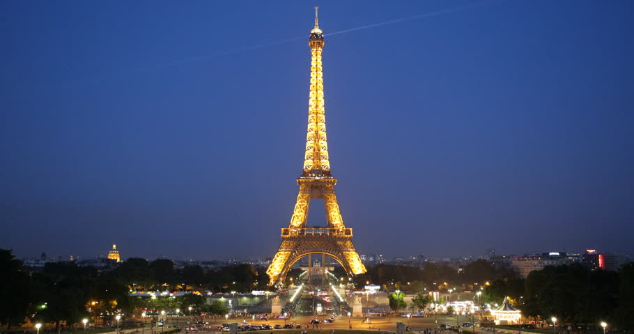 PARIS, FRANCE - JULY 25, 2013 Aerial View Of Eiffel Tower Paris, City ...