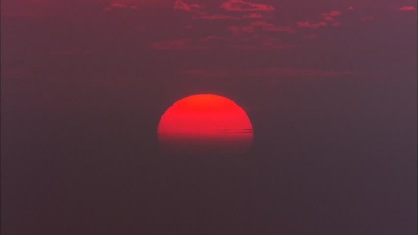 Close Up On Beautiful Real Time Sunset / Sunrise (if Inverted). Dark ...